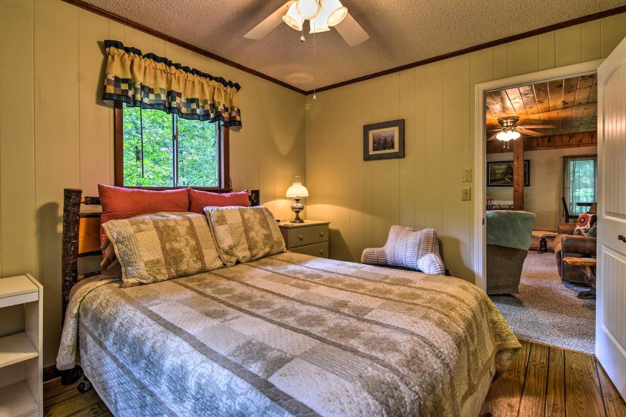 Robbinsville Cabin With Deck 3 Mi To Fontana Lake! Exteriör bild