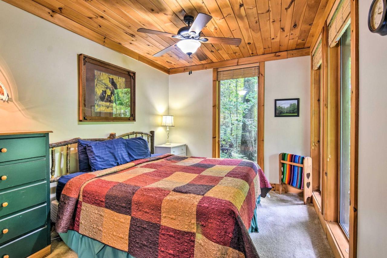 Robbinsville Cabin With Deck 3 Mi To Fontana Lake! Exteriör bild