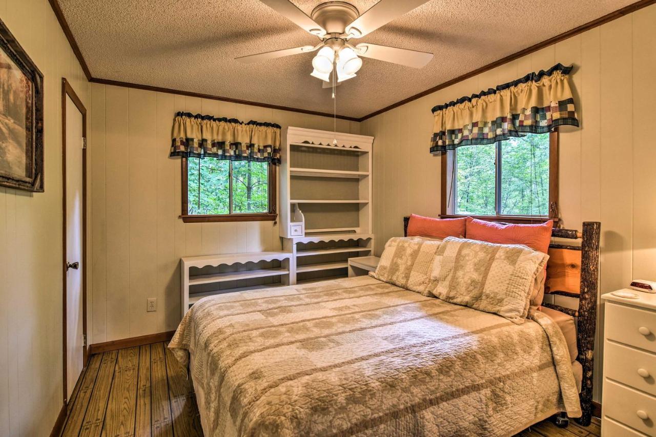 Robbinsville Cabin With Deck 3 Mi To Fontana Lake! Exteriör bild